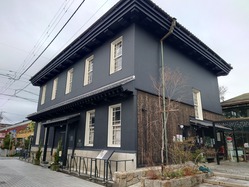 23����ɴ�������Ĺ�ͻ�Ź