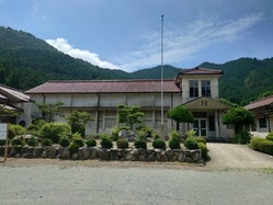 9�����̱�� ʼ�˸�ð�Ȼ�ɹ��Į���⡡���£���ǯ