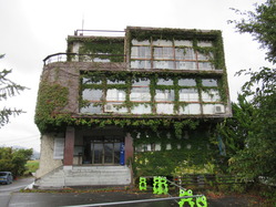 2亀岡商工会館