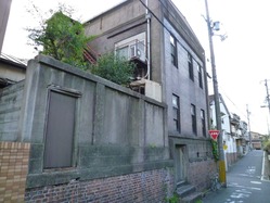 18六大新報社