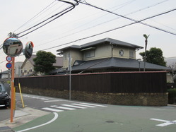 芦屋市機銃掃射痕