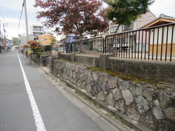 17円町児童公園西塀
