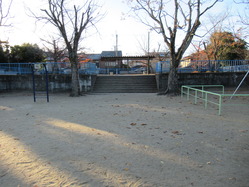 21萩児童公園プール跡