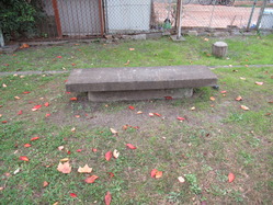178北岩本公園ベンチ