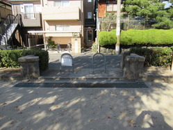 63一條町児童公園北門