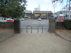 4下鴨森ガ前児童公園北門