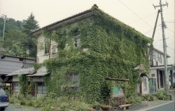 �ϼ�͹�ض�001