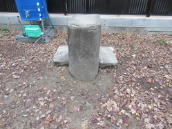 11西ノ京児童公園国旗掲揚台