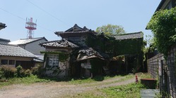 16洋館付き住宅の廃墟