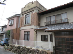 1.スクラッチタイルの洋館 芝辻町