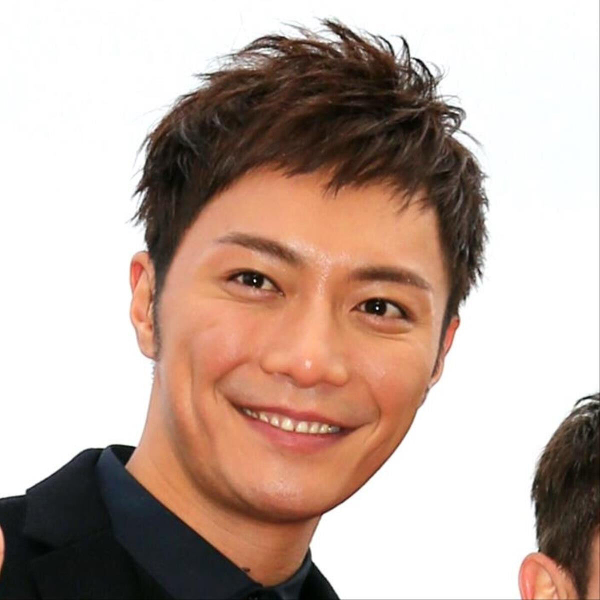 爽快 笑顔にキュン死寸前 元 成宮寛貴 新ヘアスタイル披露 輝くもっと美容 もっと健康 爽快 笑顔にキュン死寸前 元 成宮寛貴 新ヘアスタイル披露 輝くもっと美容 もっと健康