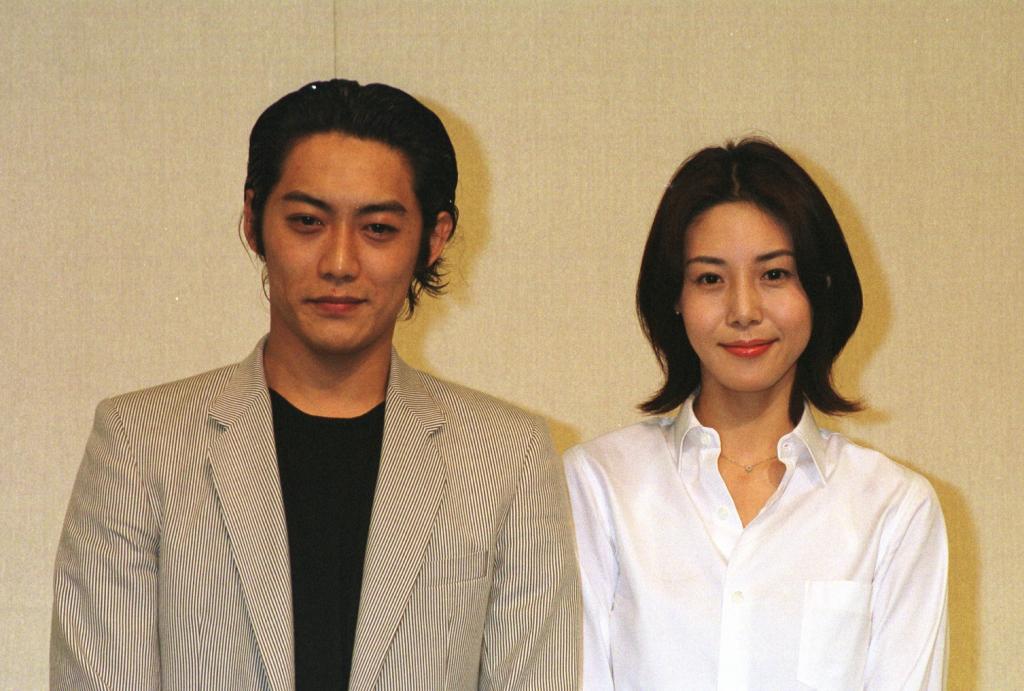 手助 反町隆史が 相棒 卒業 松嶋菜々子とチェンジ 輝くもっと美容 もっと健康 手助 反町隆史が 相棒 卒業 松嶋菜々子とチェンジ 輝くもっと美容 もっと健康