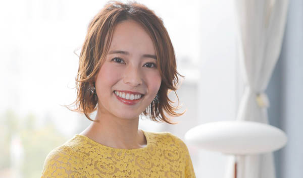 輝く 美笑 サイコーな笑顔 上田まりえがすっぴん デコ出しお団子ヘアで豪快飲みっぷり披露 輝くもっと美容 もっと健康 輝く 美笑 サイコーな笑顔 上田まりえがすっぴん デコ出しお団子ヘアで豪快飲みっぷり披露 輝くもっと美容 もっと健康