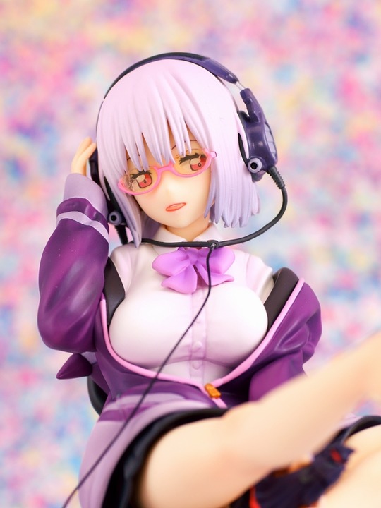 メガ屋新条アカネ24