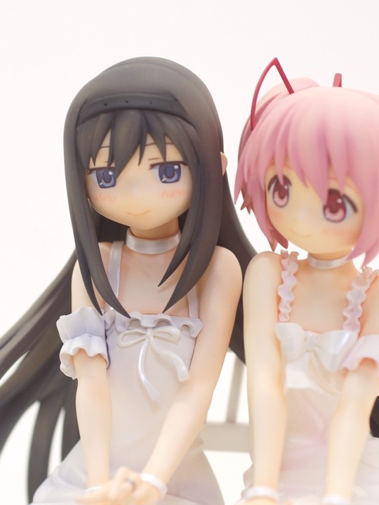 MegaHobby2016S_AMAKU18