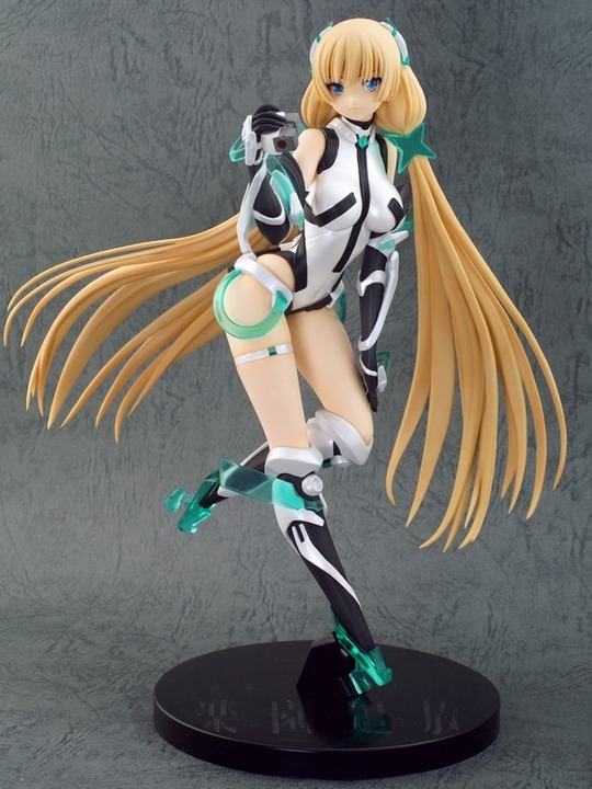 ANGELA_alphamax_01
