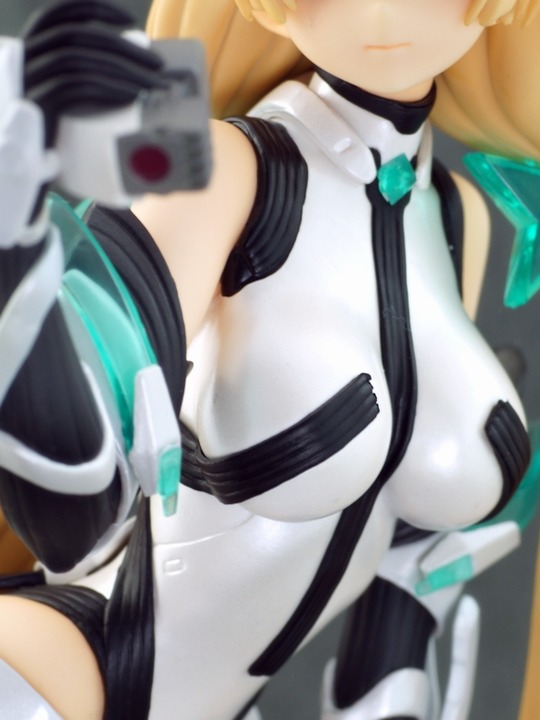 ANGELA_alphamax_18