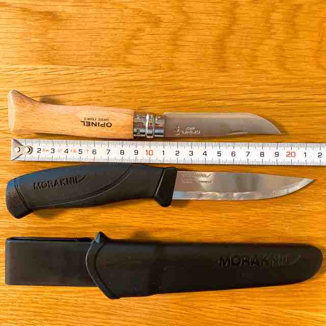 ナイフ オピネル を3ヶ月使い倒してみた結果レビュー キャンプでオピネルは使えるのか コスパキ 収納 物欲 面倒を乗り越えキャンプを楽しむコスパ キャンパー 目指せミニマル 自作多め