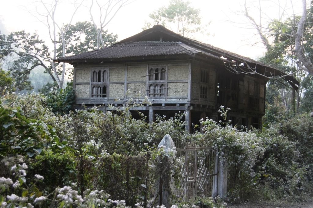 パンバンの町とダショー西岡氏 ブータン ダイアリー Bhutan Diary