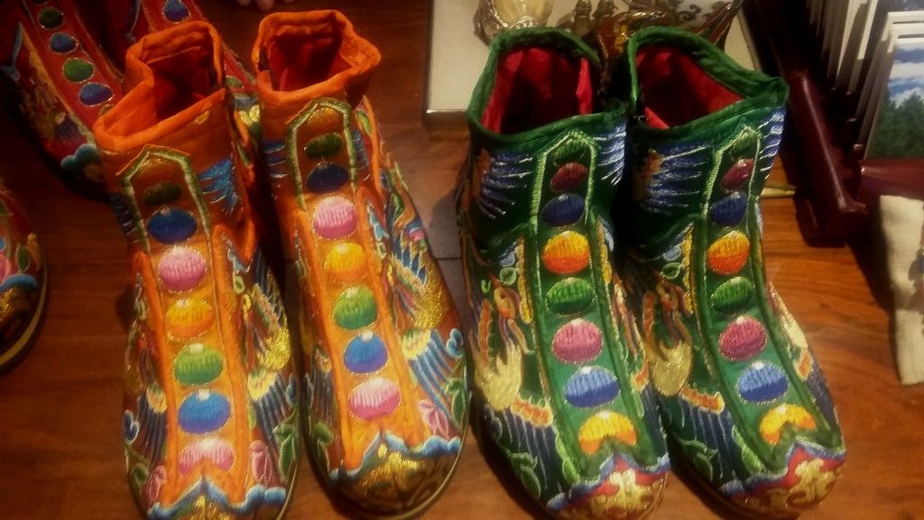 ブータンでブーツをオーダーする・2 : ブータン・ダイアリー Bhutan Diary