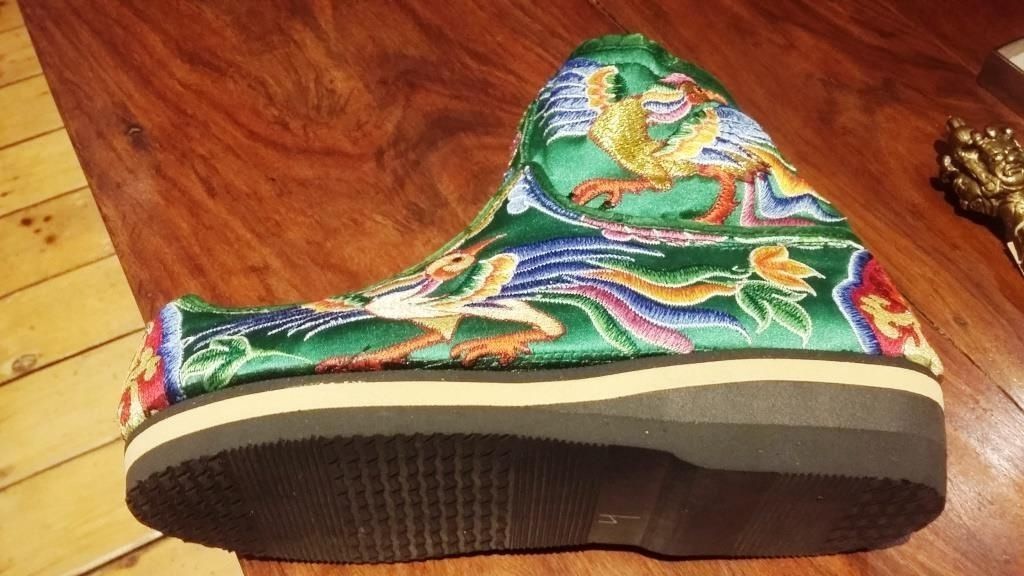 ブータンでブーツをオーダーする・2 : ブータン・ダイアリー Bhutan Diary