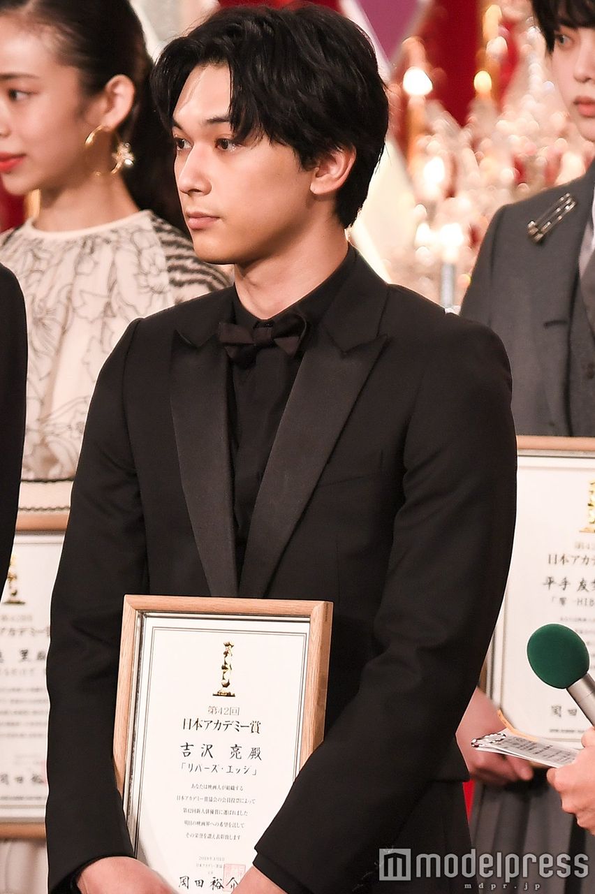 美しすぎる 吉沢亮の瞳に吸い込まれたい 美美美ニュース