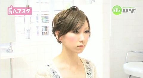 セルフ 花かんむり風ねじり編み込み 美美ろう