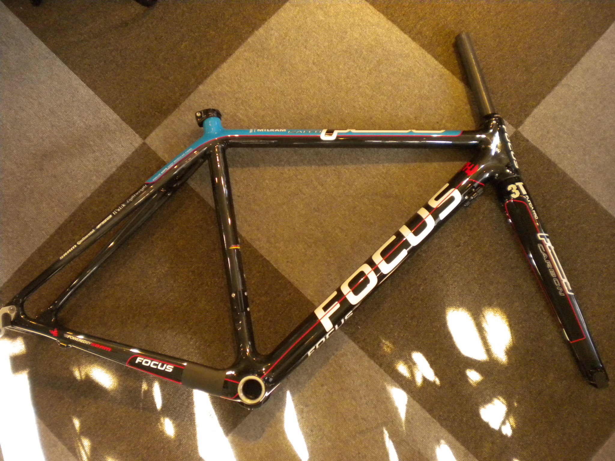 focus izalco team