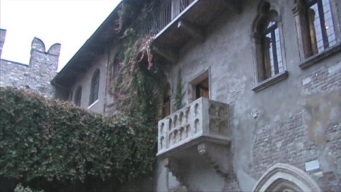 ヴェローナ イタリア ロミオとジュリエット 建築家の卵ブログ