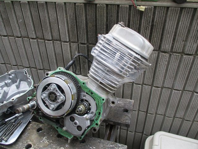 XR100R エンジンの点検 : 新 レゴラリータがやってきた