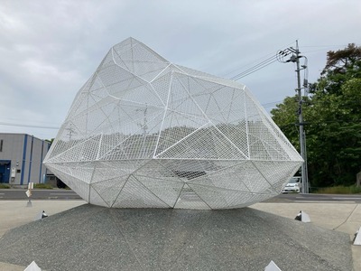 4F89F10B-5AB5-4B6C-9FC6-A408D35B2822