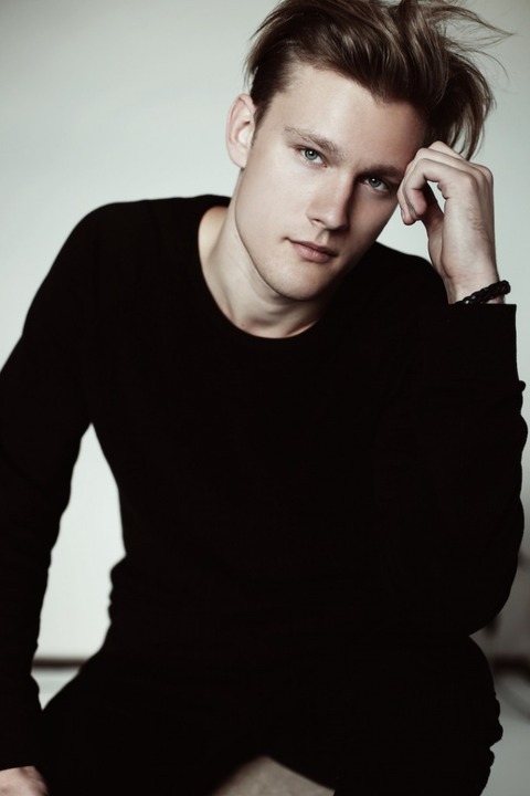 Andrius-Brazdzius-4-1-683x1024