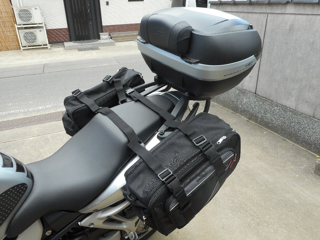 北海道ツーリング用に買ったバッグなど ずっと元気でバイクに乗ろう グラディウス400