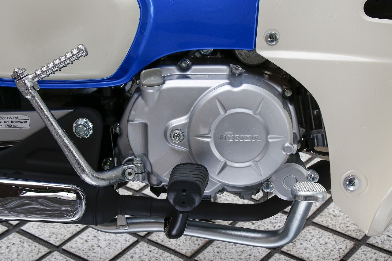 【ん？】中古で買ったスーパーカブのキックが軽い気が？そもそも通常がわからん…