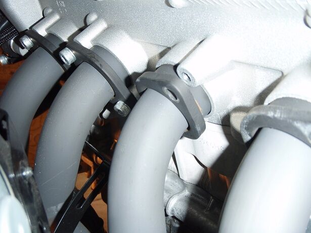 ワイ、バイクマフラー交換作戦失敗！固すぎるナットに泣く