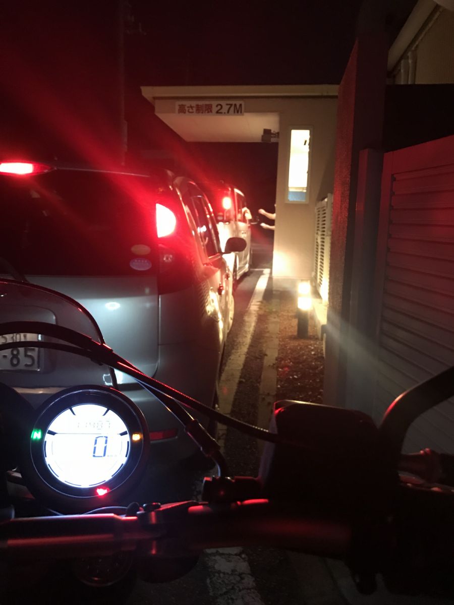 ドライブスルーってバイクでもできるの？