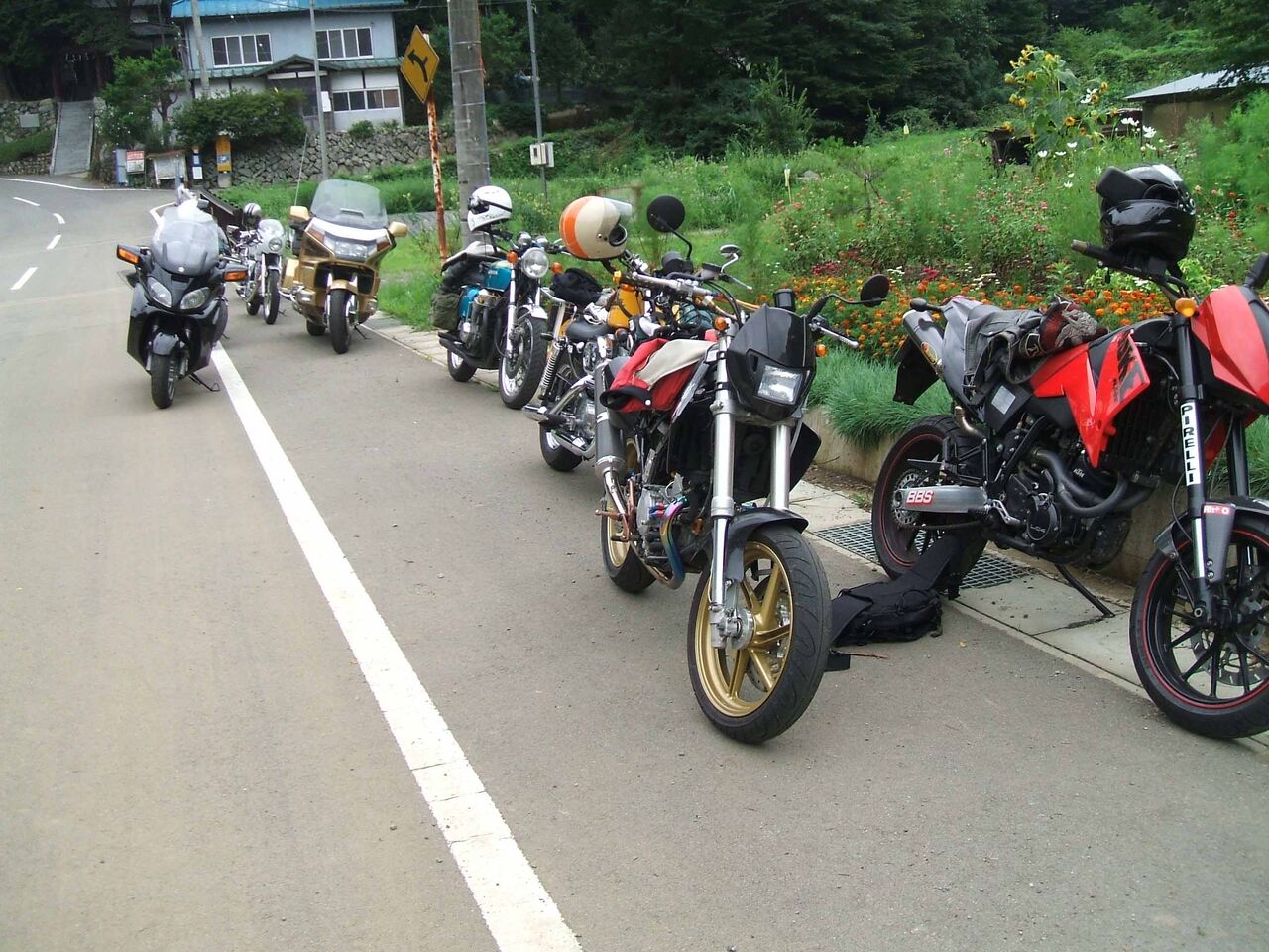 「バイク免許取得、会社の人とツーリング行きたい」おすすめバイクは？