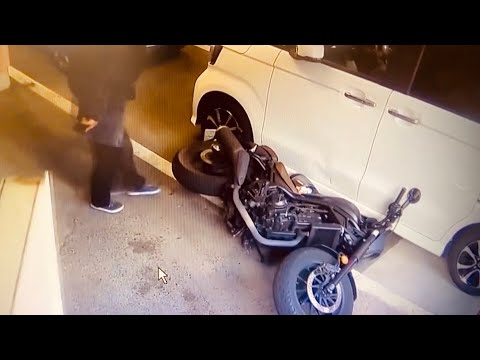 幽霊の手？驚愕の現象、ホンダのレブル250がエンジンオフでも勝手に動く