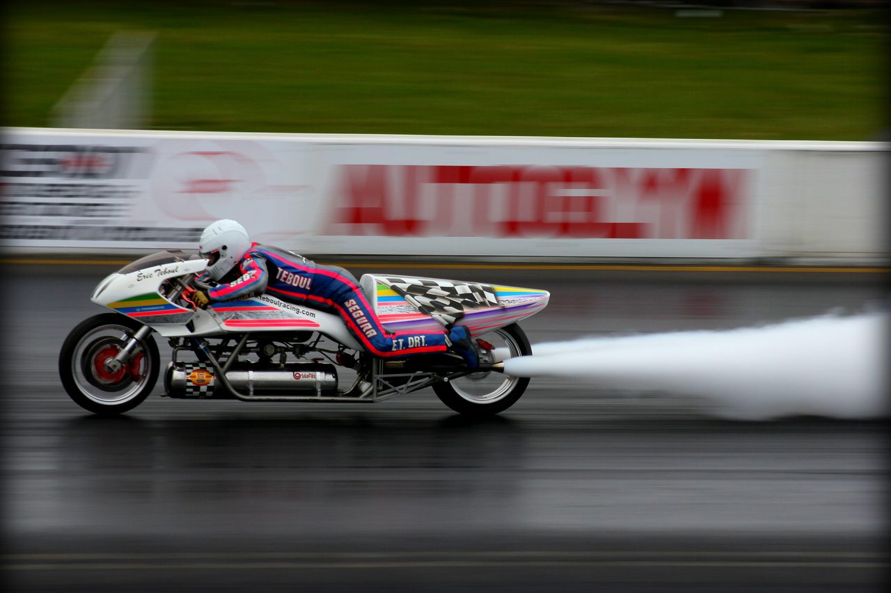 車より加速のいいバイクってどんな車種？