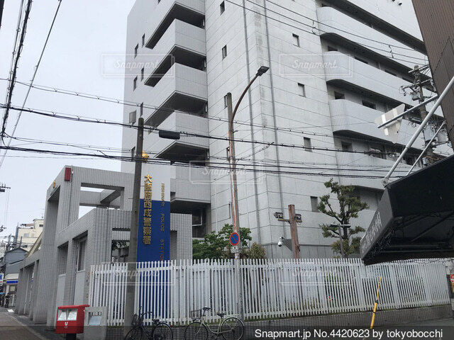 【大阪】警官が泥酔男性を保護→車いすで運ぶ途中に転倒させる→1カ月半後死亡　業務上過失致死容疑も視野に捜査