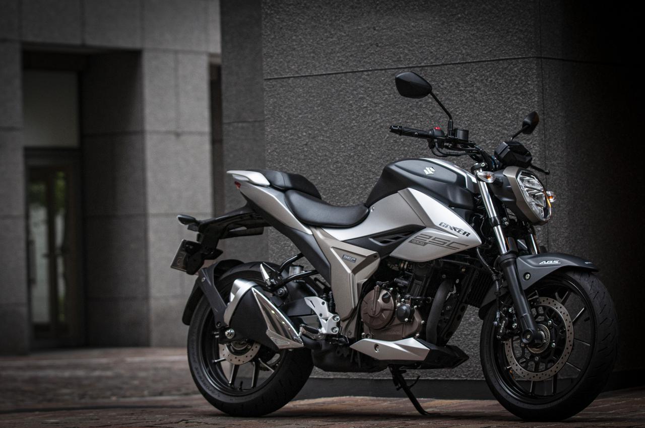 【バイク】250ccの単気筒乗りってダサいよな？