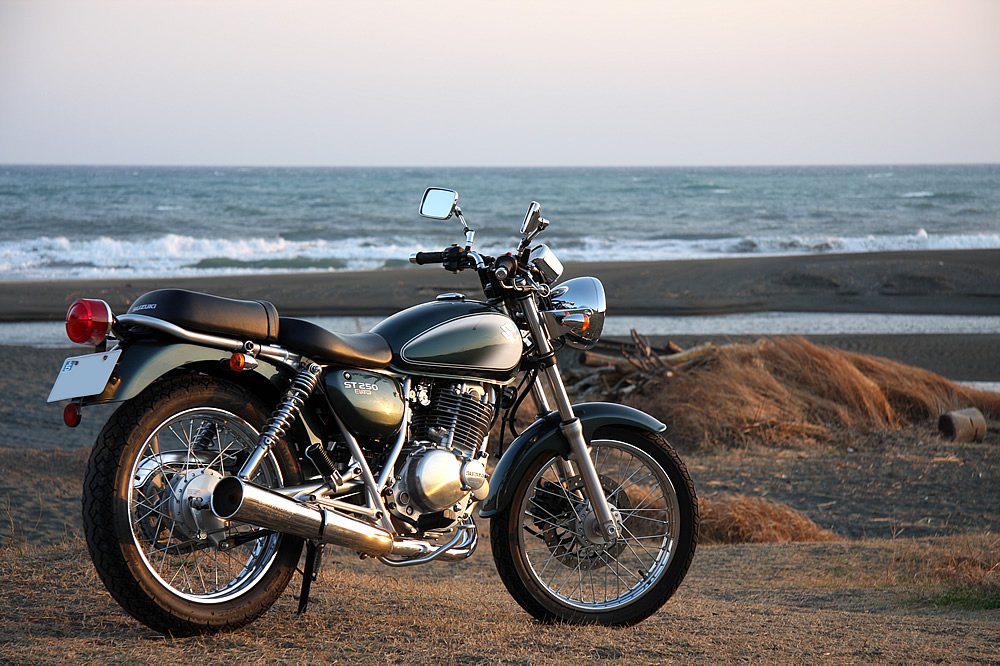 バイクとドナドナしたんゴ…