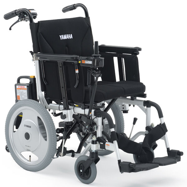 ９９歳、電動車いすで高速道路へ ・・・