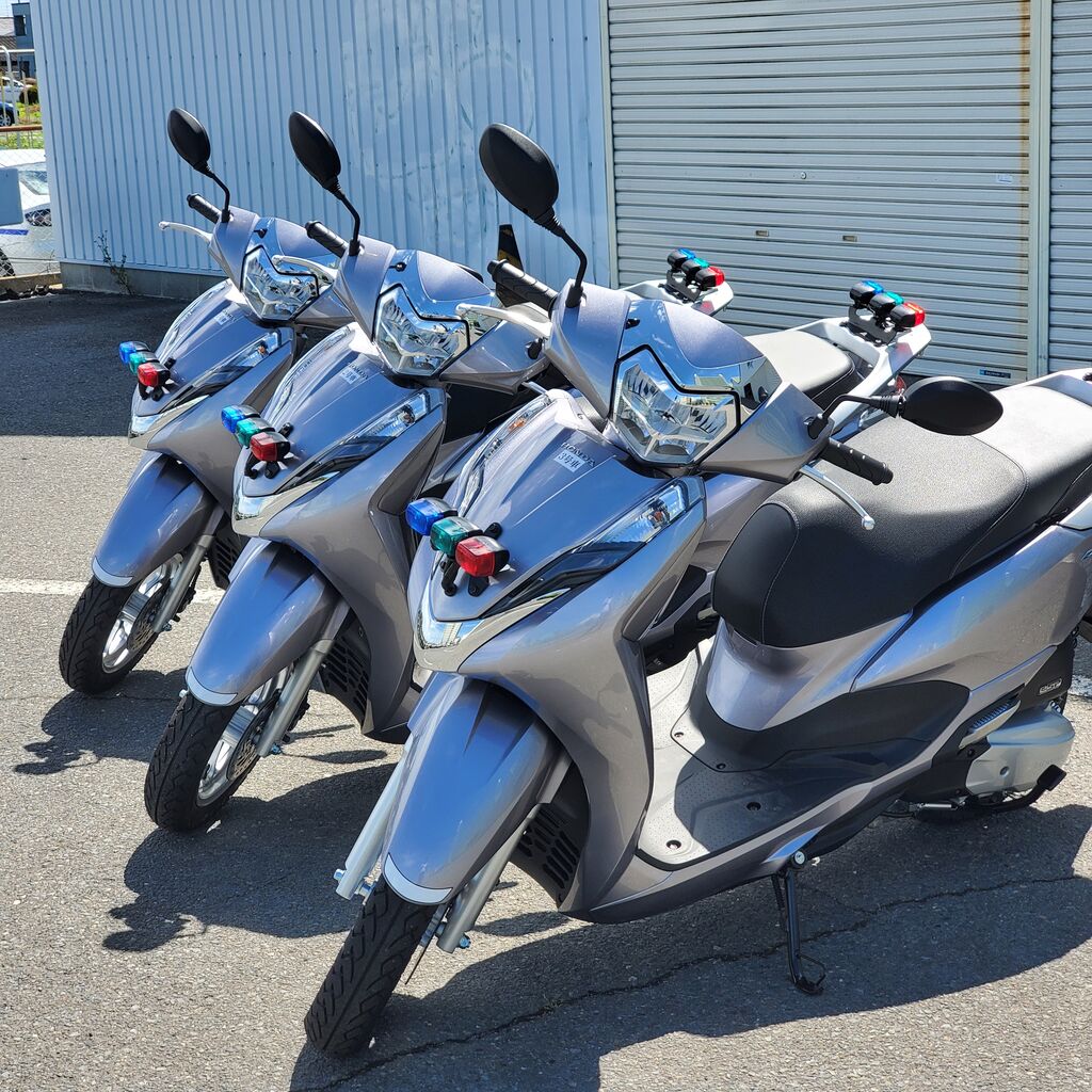 原付バイクの30km/h制限だるそうだから小型二輪AT限定取ろうか思うんだが