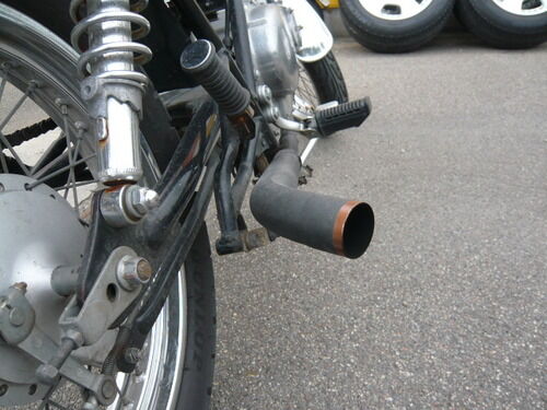 馬鹿なの？身を守る為にバイクのマフラーうるさくしてるって言ってる奴