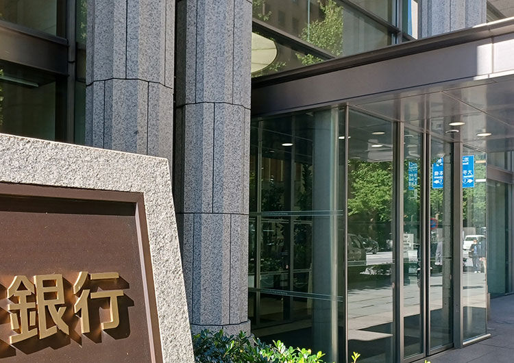 300万のバイク買う予定なんだけど、これローン通る？