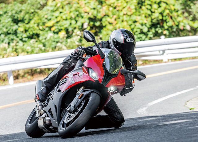 ハイパフォーマンスバイク乗ってるくせに安全運転アピールしてる奴が嫌い