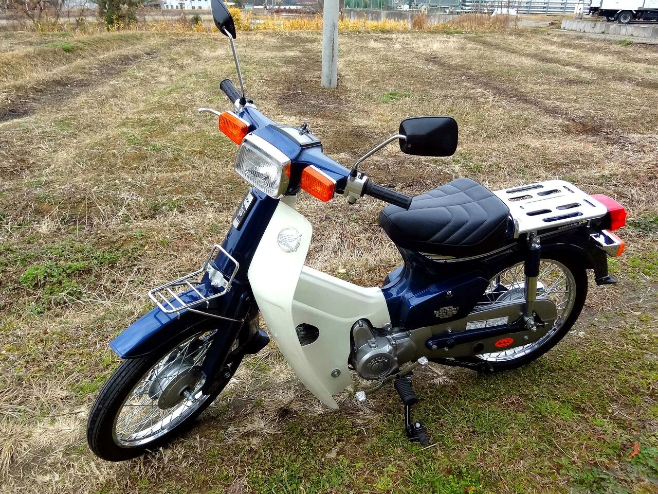 スーパーカブ乗ってる人いる？