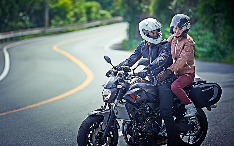 バイクって楽しいか？