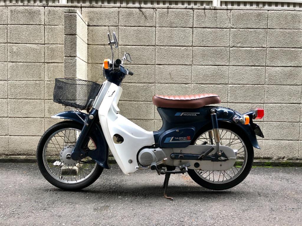 スーパーカブのシート、コブラかダイヤどっちがええ？